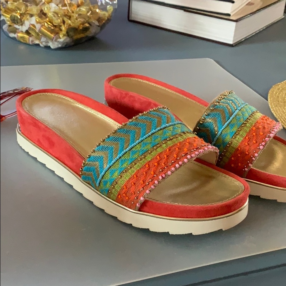 Donald Pliner shoes